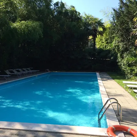 Appartamento Domus Elena Lakeview