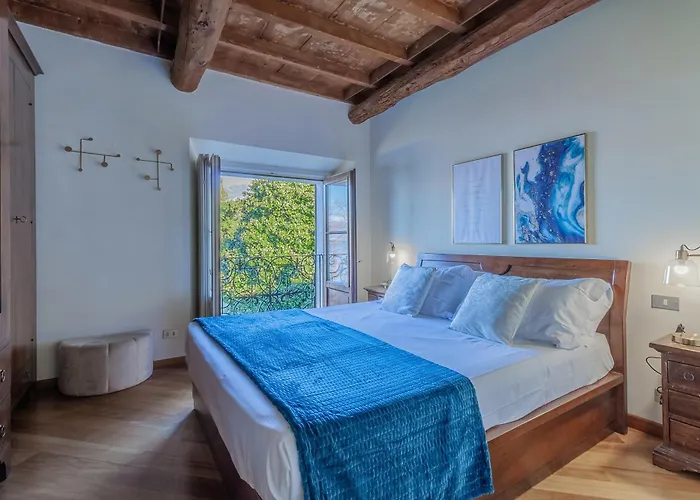 Appartamento Domus Elena Lakeview *
